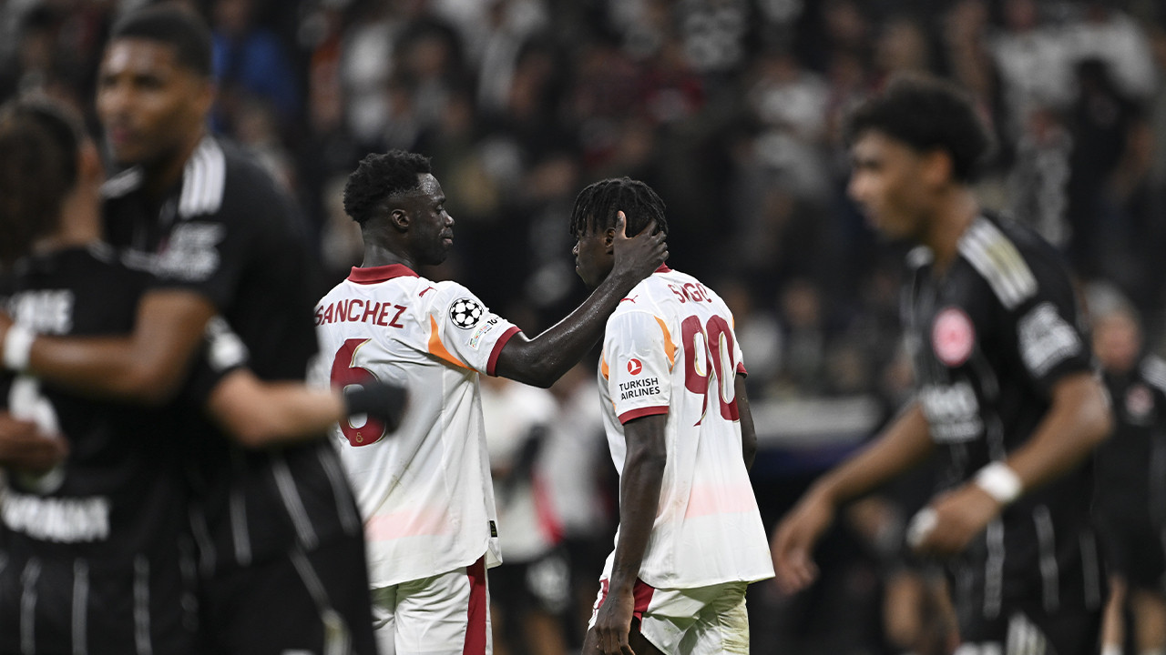Okan Buruk’tan Davinson Sanchez’e moral! Okan Buruk’tan Davinson Sanchez’e moral!