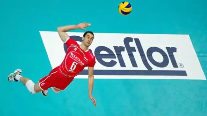 Bulgar smaçör, 11 yıl sonra yeniden Halkbank’ta