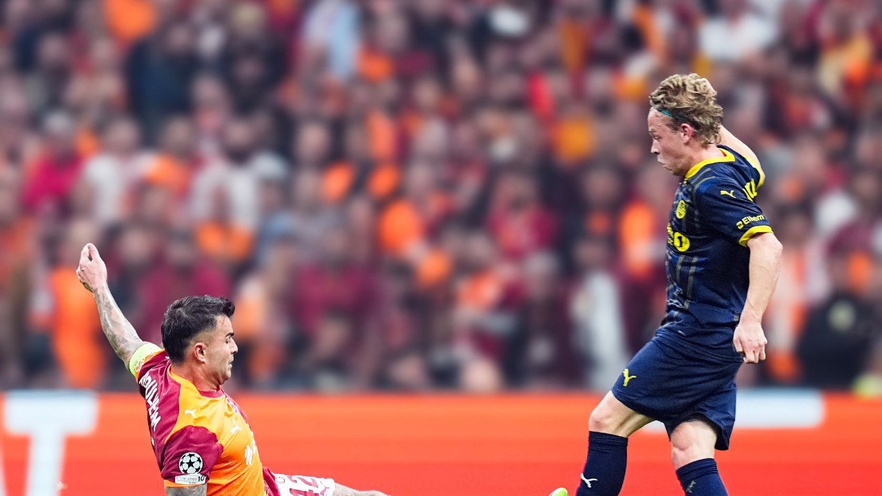 Abdülkerim Bardakcı bomba gibi! 5 ikili mücadele, 3 hafa topu, yüzde 92 pas isabeti Abdülkerim Bardakcı bomba gibi! 5 ikili mücadele, 3 hafa topu, yüzde 92 pas isabeti