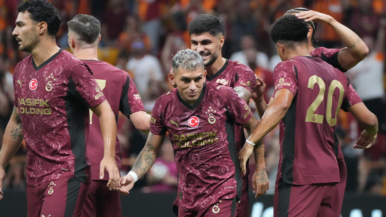 Galatasaray’da ayrılık sürprizi! Suudi Arabistan ekipleri peşinde Galatasaray’da ayrılık sürprizi! Suudi Arabistan ekipleri peşinde