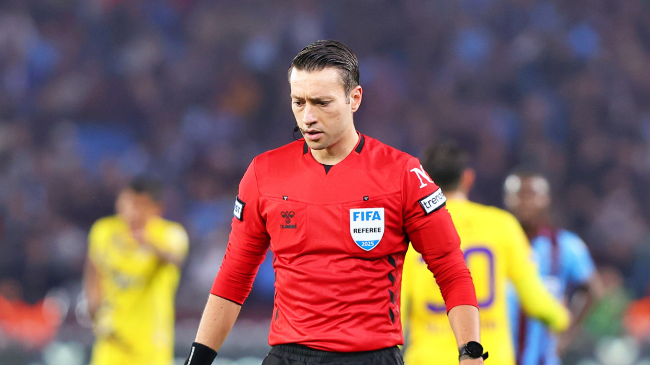 Bahis oynayan Zorbay Küçük’ün yönettiği maçlar Bahis oynayan Zorbay Küçük’ün yönettiği maçlar