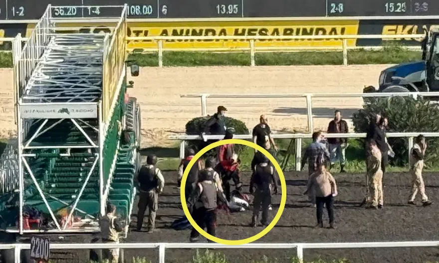 Ali Kaçmaz’ın Start Makinesindeki Talihsiz Anları Ali Kaçmaz’ın Start Makinesindeki Talihsiz Anları