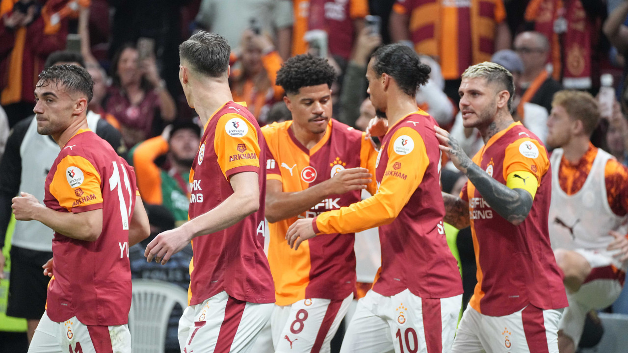 Ajax’ta Kenneth Taylor ve Berghuis yok derken Galatasaray’a Yunus Akgün şoku Ajax’ta Kenneth Taylor ve Berghuis yok derken Galatasaray’a Yunus Akgün şoku