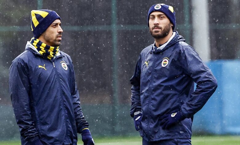 Cenk Tosun için Antalyaspor, Eyüpspor ve Kasımpaşa devrede Cenk Tosun için Antalyaspor, Eyüpspor ve Kasımpaşa devrede