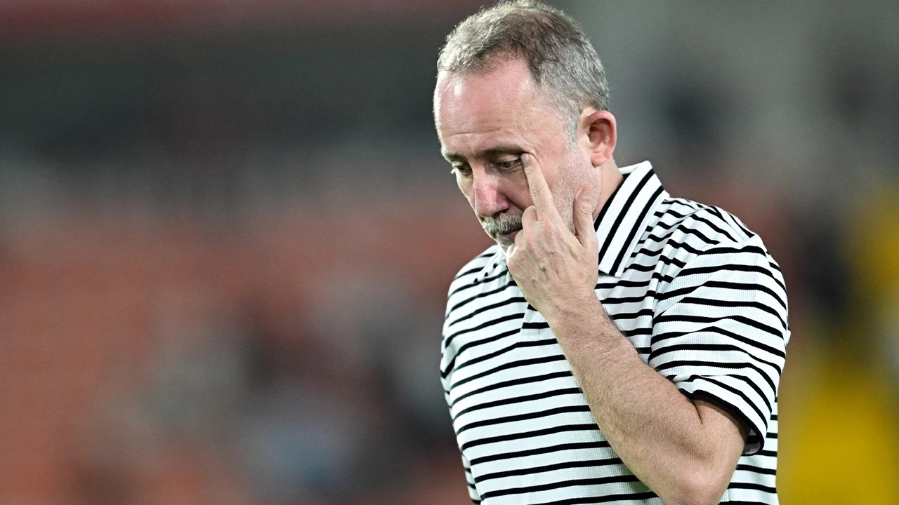 Beşiktaş, Svensson ve Jurasek ile yollarını ayırıyor