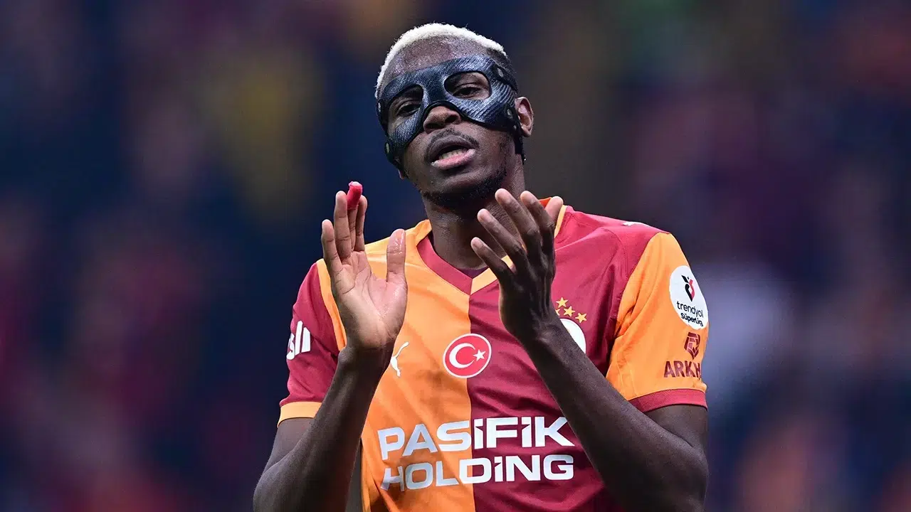 Galatasaray’da Osimhen için transfer görüşmeleri başladı Galatasaray’da Osimhen için transfer görüşmeleri başladı
