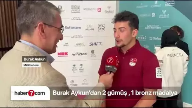 Halterde Burak Aykun, İslami Dayanışma Oyunları’nda madalya… Halterde Burak Aykun, İslami Dayanışma Oyunları’nda madalya…
