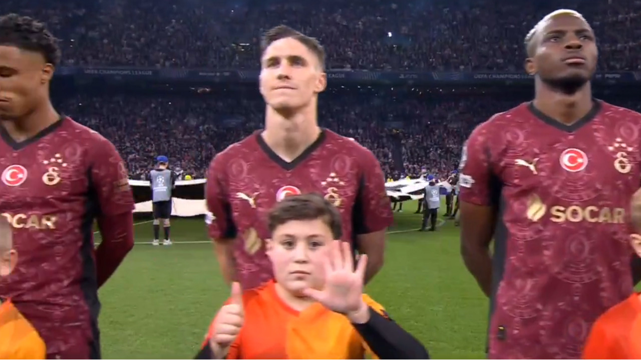 Hulusi Belgü’den Ajax ve seremonideki çocuk açıklaması Hulusi Belgü’den Ajax ve seremonideki çocuk açıklaması