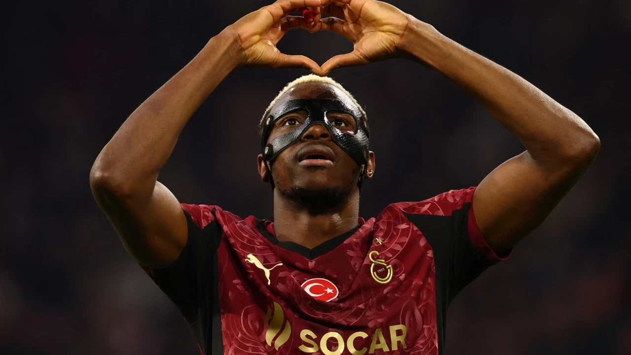 Osimhen’in sağlık kontrolleri İstanbul’da gerçekleştirilecek Osimhen’in sağlık kontrolleri İstanbul’da gerçekleştirilecek