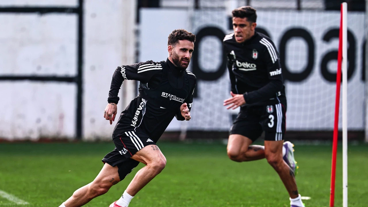 Rafa Silva Antrenmana Çıkmadı, Tesislerden Ayrıldı Rafa Silva Antrenmana Çıkmadı, Tesislerden Ayrıldı