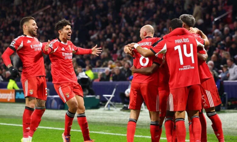 Benfica, Ajax’ı 2-0 Yenerek Şampiyonlar Ligi’nde İlk Benfica, Ajax’ı 2-0 Yenerek Şampiyonlar Ligi’nde İlk