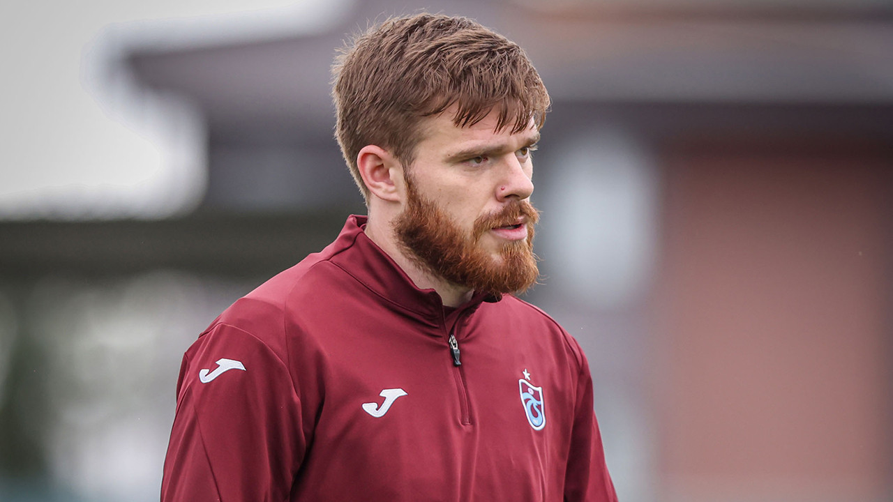 Trabzonspor’da Batagov’un büyük talihsizliği! Milli takıma gidemeyecek Trabzonspor’da Batagov’un büyük talihsizliği! Milli takıma gidemeyecek