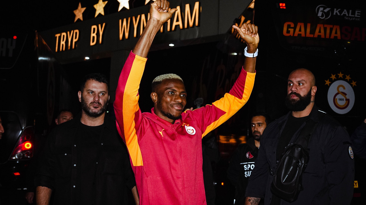 Victor Osimhen, Premier Lig’e Transfer Olma İhtimali Artıyor Victor Osimhen, Premier Lig’e Transfer Olma İhtimali Artıyor
